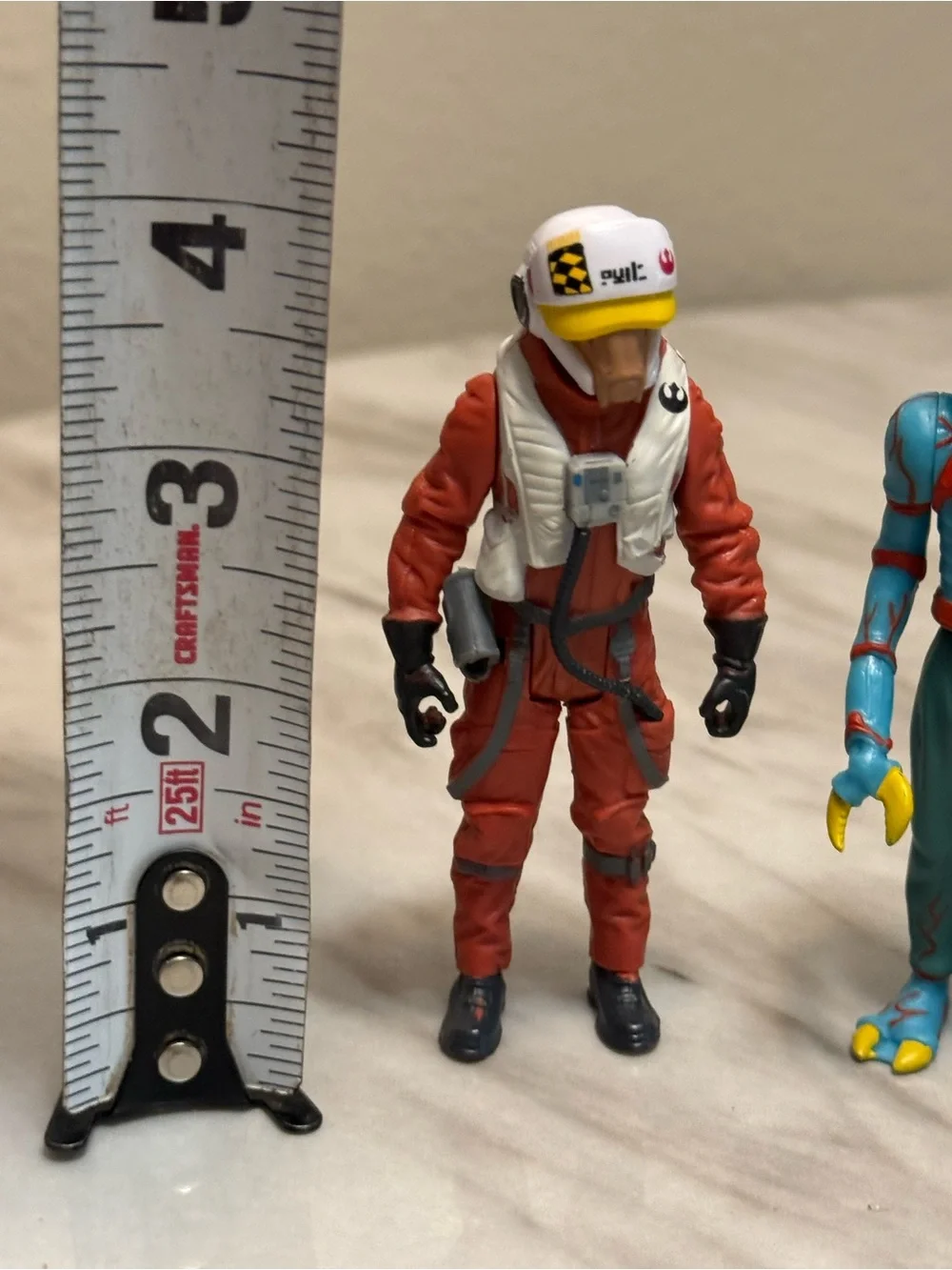 Star Wars Mandalorian figurines